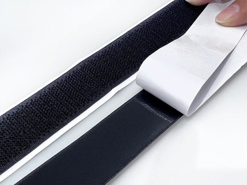 背膠魔術(shù)貼