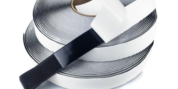 背膠魔術貼撕下后是否會有殘膠？